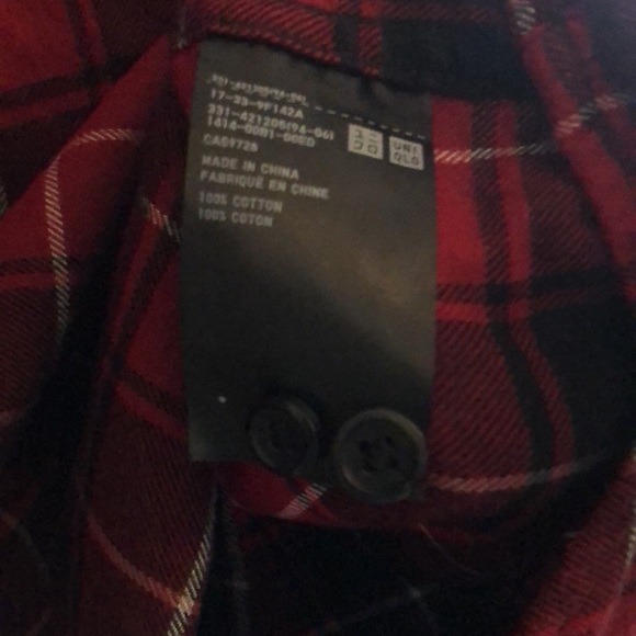 Men’s red flannel Uniqlo shirt, size Large - Picture 4 of 6